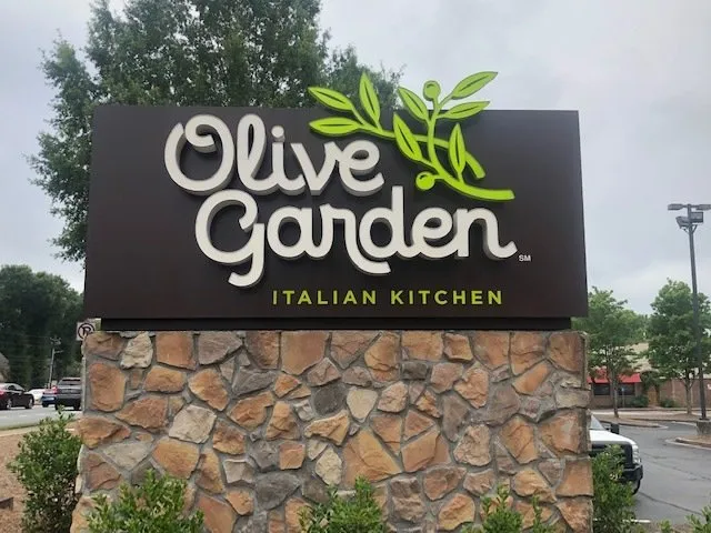 Restaurant sign daytime